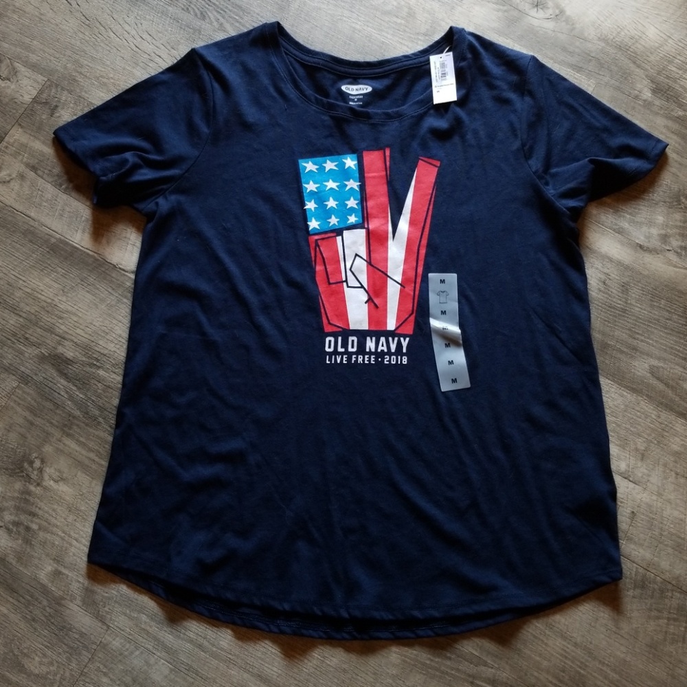 NWT Old Navy 2018 top